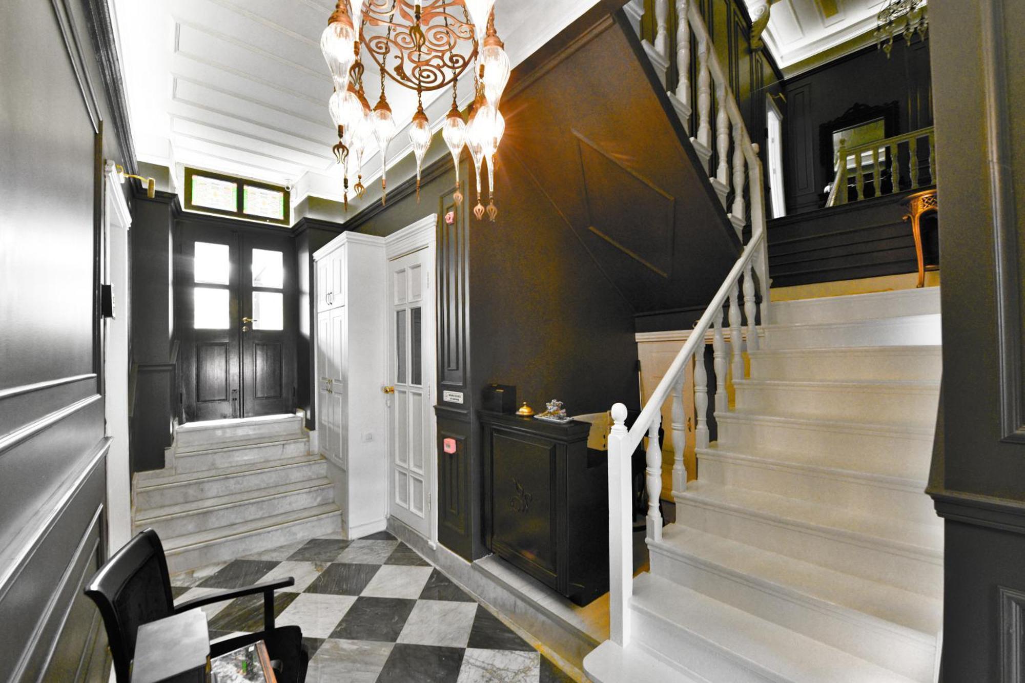 Ayvalı Siyah Lale Cunda 1841 (Adults Only)酒店 外观 照片