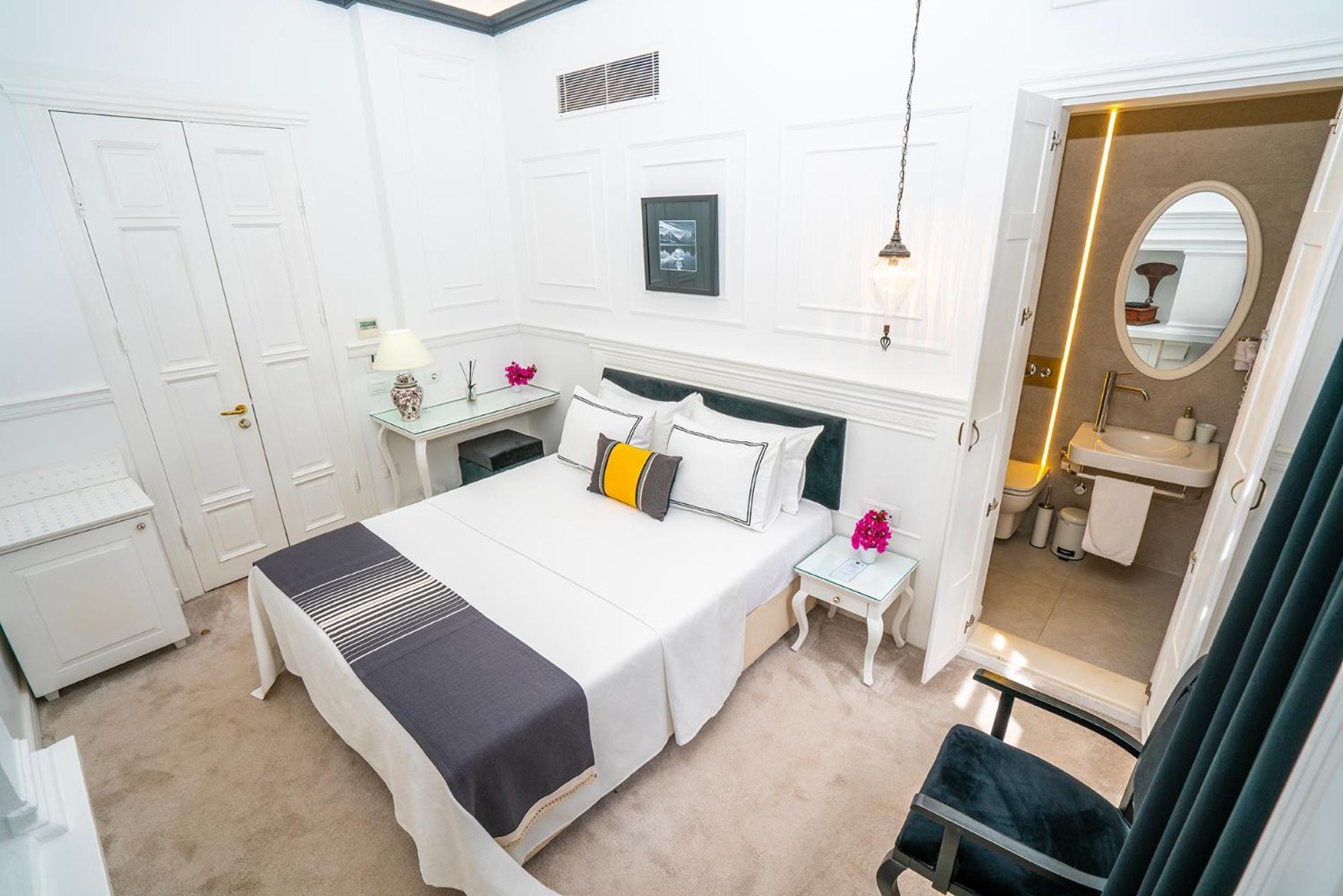 Ayvalı Siyah Lale Cunda 1841 (Adults Only)酒店 外观 照片