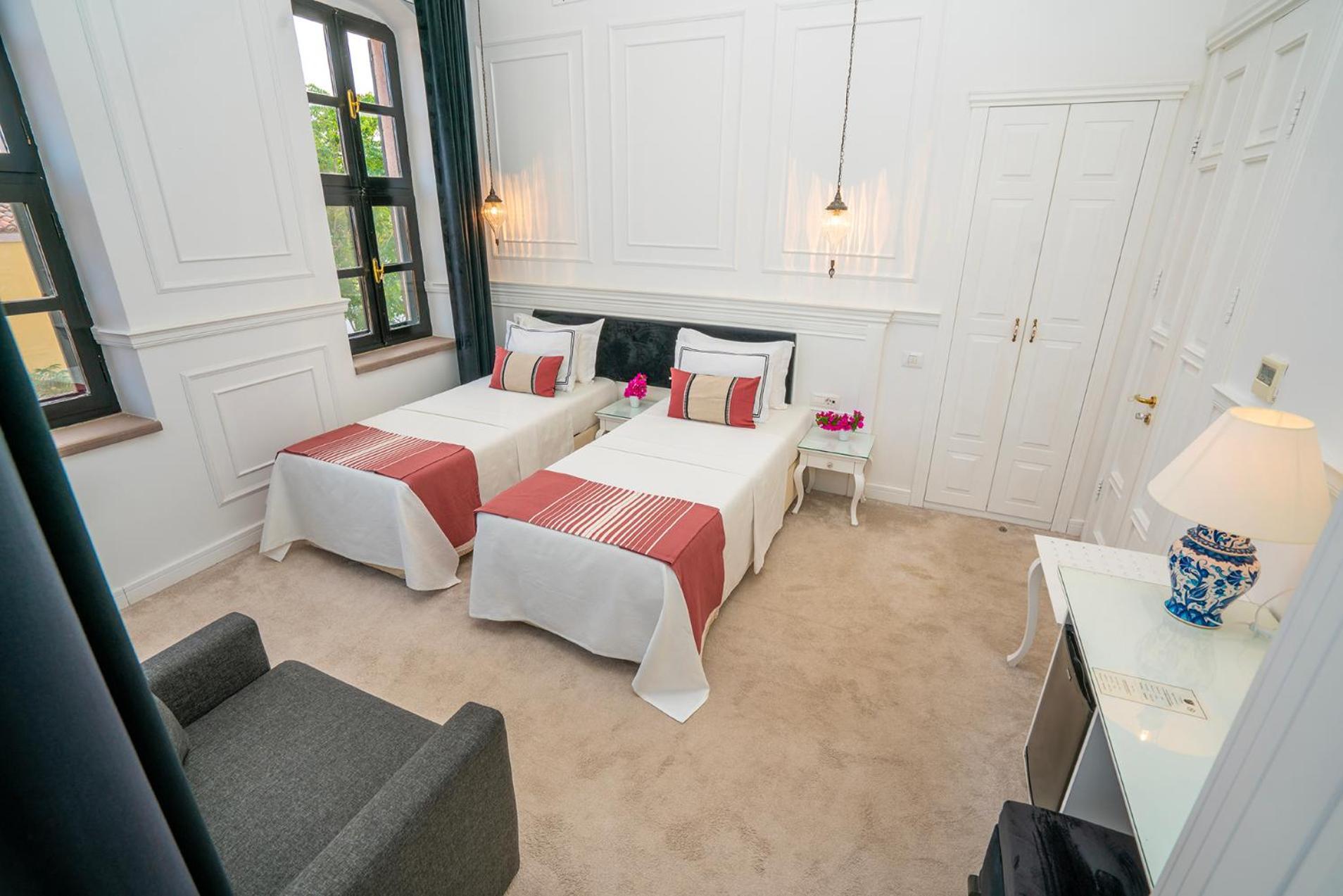 Ayvalı Siyah Lale Cunda 1841 (Adults Only)酒店 外观 照片