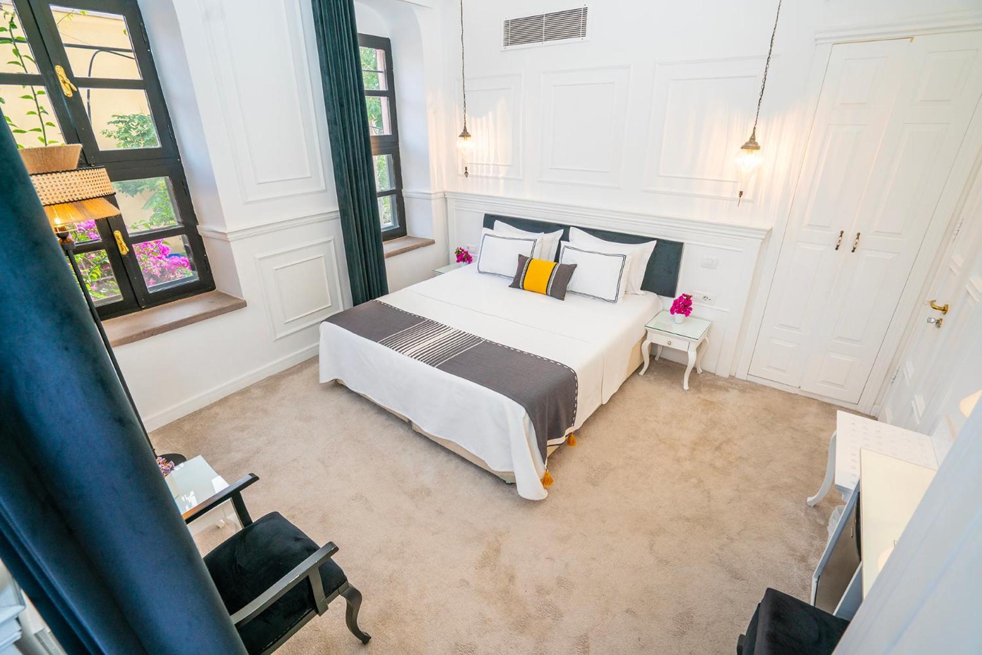 Ayvalı Siyah Lale Cunda 1841 (Adults Only)酒店 外观 照片
